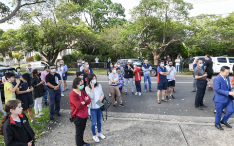 为什么房地产价格的下跌比预期的要早？