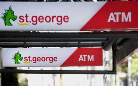 逆向操作：RBA 涨息的同时这家主流银行确在降息