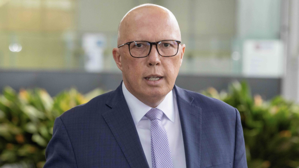联盟党取消在家办公和强制裁员政策，试图重启 Peter Dutton 的竞选活动