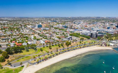 偏远地区迁移加速，Geelong 位居移民名单榜首